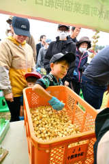十勝清水にんにく肉まつり（金野和彦撮影）