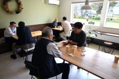 町議と町民が町政などについて、ざっくばらんに語り合った「議員カフェ」