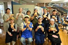 軽米町姉妹締結４０周年で甘党男子の神久保さんとマドレーヌづくり　音更