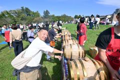 十勝ワインと牛肉で、心は十勝晴れ　池田の祭り 7
