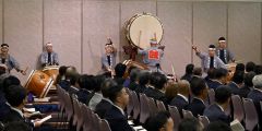釧路信金が１００周年式典　２００人が節目祝う　帯広にも２支店 3