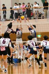 帯南商女子２連覇　男子は白樺学園４年ぶりＶ　全日本バレーボール高校選手権大会十勝地区予選会 18
