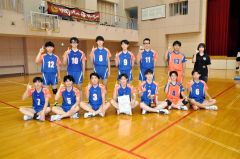 男子優勝の白樺学園