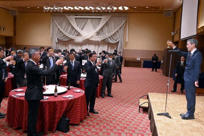 【写真】ダイイチ旭川に新店構想　若園社長が経営方針発表会で言及