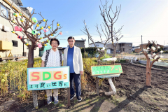リサイクルアートを１８年　今年はシマエナガ　帯広の松井さん夫妻