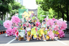 演劇のほかＹＯＳＡＫＯＩ演舞の披露も予定している劇団フルーツバスケット（同劇団提供）