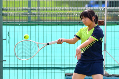 帯柏葉男女、帯大谷女子、帯緑陽男子がベスト１６入り　全国選抜高校テニス道地区予選 2