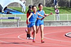 小学５年女子４００メートルリレー