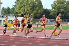 女子３０００メートル