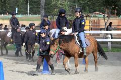 乗馬体験を行う「うまぶ」（助川かおる通信員撮影）