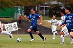 全国社会人サッカー１回戦・北海道十勝スカイアース―南葛ＳＣ（金野和彦撮影）