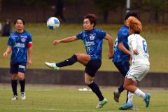 全国社会人サッカー１回戦・北海道十勝スカイアース―南葛ＳＣ（金野和彦撮影）