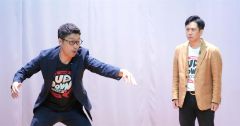 原爆伝承を漫才で お笑いコンビ「アップダウン」の上演に約120人