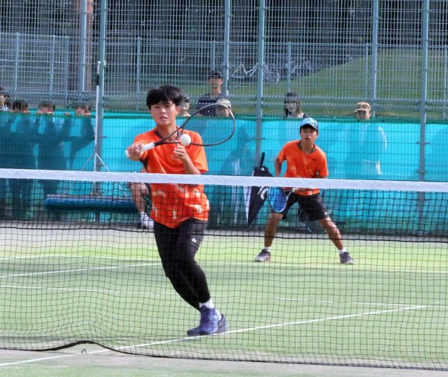 【写真】帯南町２連覇　女子は音更１１年ぶりＶ　全十勝中体連秋季ソフトテニス
