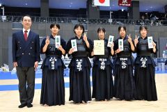十勝Aが中学女子3位 十勝大平原全道少年剣道錬成大会