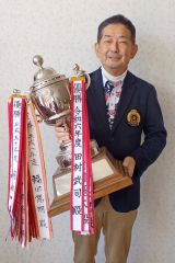 田村シニア2連覇 白樺CCゴルフ選手権