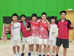 男子団体優勝の帯一