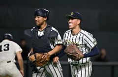 【決勝・白樺学園－北照】得点圏に走者を許すも無失点に抑えた白樺学園の鎌仲賢吾
