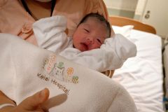 慶愛病院の無痛分娩1年、母親から喜びの声 リスクも説明