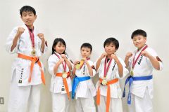 鈴木道場の渡辺、佐々木椋、小林がV 道空手道選手権大会