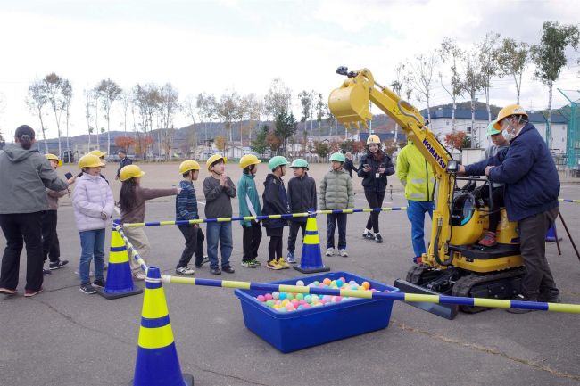足寄小児童が防災学ぶ　斉藤井出建設が出前授業