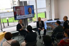 移住の魅力や注意点などについて意見を交わす（左から）竹中町長と高橋理事長