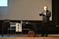 認知症について講演を行った宮崎氏