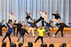 帯広森の里小学校で学習発表会（金野和彦撮影）