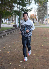 「沿道の応援が多いのがフードバレーとかちマラソンの特徴。緊張と不安もあるけど楽しみ」と意気込む福島さん