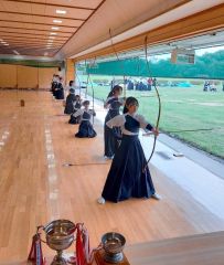 中学男女の佐藤ら十勝勢４部門Ｖ　道弓道選手権 3