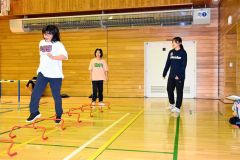 町職員が時差出勤で部活指導　浦幌町で実証始まる