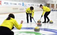 帯広Ａ女子、代決で惜敗　全国届かず　日本シニアカーリング選手権大会道ブロック選考会