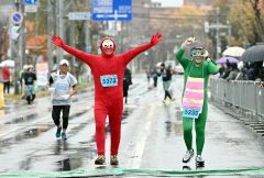 寒空の下、盛り上がるフードバレーとかちマラソン 11