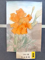 豊頃小３年生描いた「人権の花」　豊頃町文化祭で展示 2