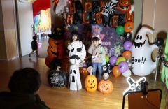 仮装でまちなか練り歩く　しみずハロウィンウォーク 2