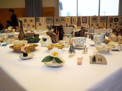 個性豊かな作品が展示された