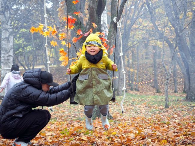 ブランコやロープ渡り満喫　幕別でピ・ラリ森フェスタにぎわう