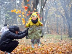 ブランコやロープ渡り満喫　幕別でピ・ラリ森フェスタにぎわう
