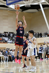 【男子予選ブロックｄ組決勝・白樺学園―東海大札幌】