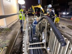 無電柱化に向け「電線共同溝」の工事が進む木野大通（帯広開発建設部提供）