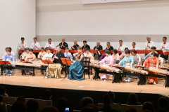 息の合った演奏を披露した