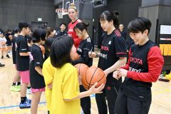 日立ハイテクの河村(幕別町出身)地元で勇姿 女子バスケWリーグ帯広大会 10