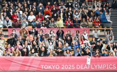 デフバスケ女子日本、「笑顔」で初戦白星発進　帯広聾教諭・坂本ＨＣ、選手信じて指揮に熱　デフリンピック 10