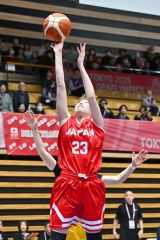 デフバスケ女子日本、「笑顔」で初戦白星発進　帯広聾教諭・坂本ＨＣ、選手信じて指揮に熱　デフリンピック 9