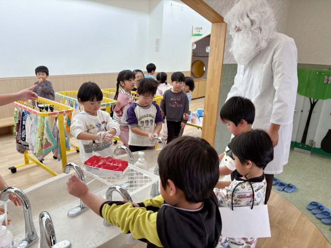 広尾地方食品衛生協会大樹支部「手洗い教室」　認定こども園たいきの園児たちに　大樹