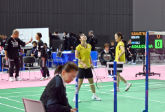 バド女子の長原ペア圧勝で8強 デフリンピック 4強懸け20日に台湾ペア戦 15