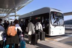 第１ターミナルと第２ターミナルはバスで約１４分