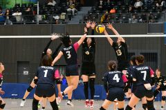 ＲＵＢＩＫ′ＳＣＵＢＥ優勝　女子は帯広市役所クラブ２位　全国社会人９人制バレー東ブロック男女優勝大会 11