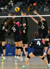 ＲＵＢＩＫ′ＳＣＵＢＥ優勝　女子は帯広市役所クラブ２位　全国社会人９人制バレー東ブロック男女優勝大会 7