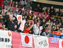 デフバスケ女子日本代表８強　予選１位で決勝トーナメント進出　　帯広聾学校教諭の坂本ＨＣ「金メダル達成する」 6